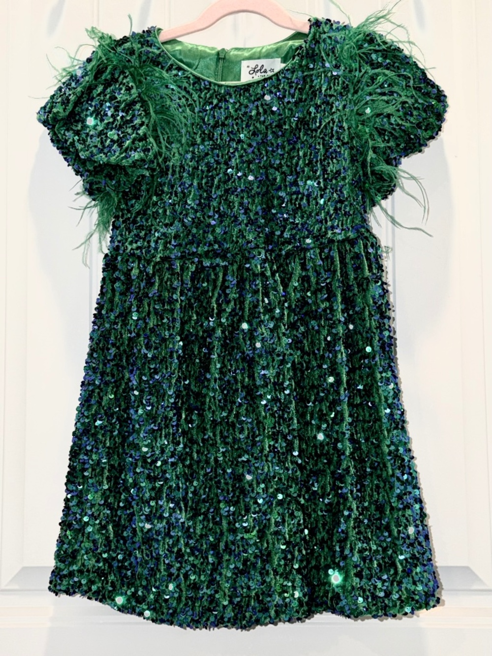 Lola and The Boys Size 6 Green Sequin Feather Dress
